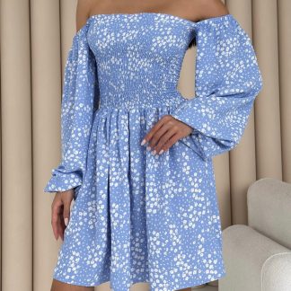 Summer dress with open shoulders blue