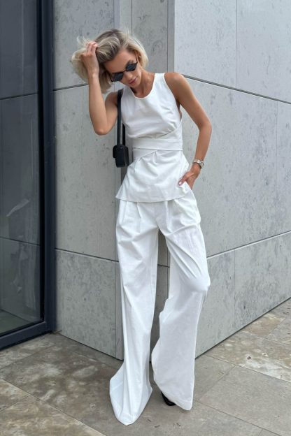 Woman linen pantsuit Maki2